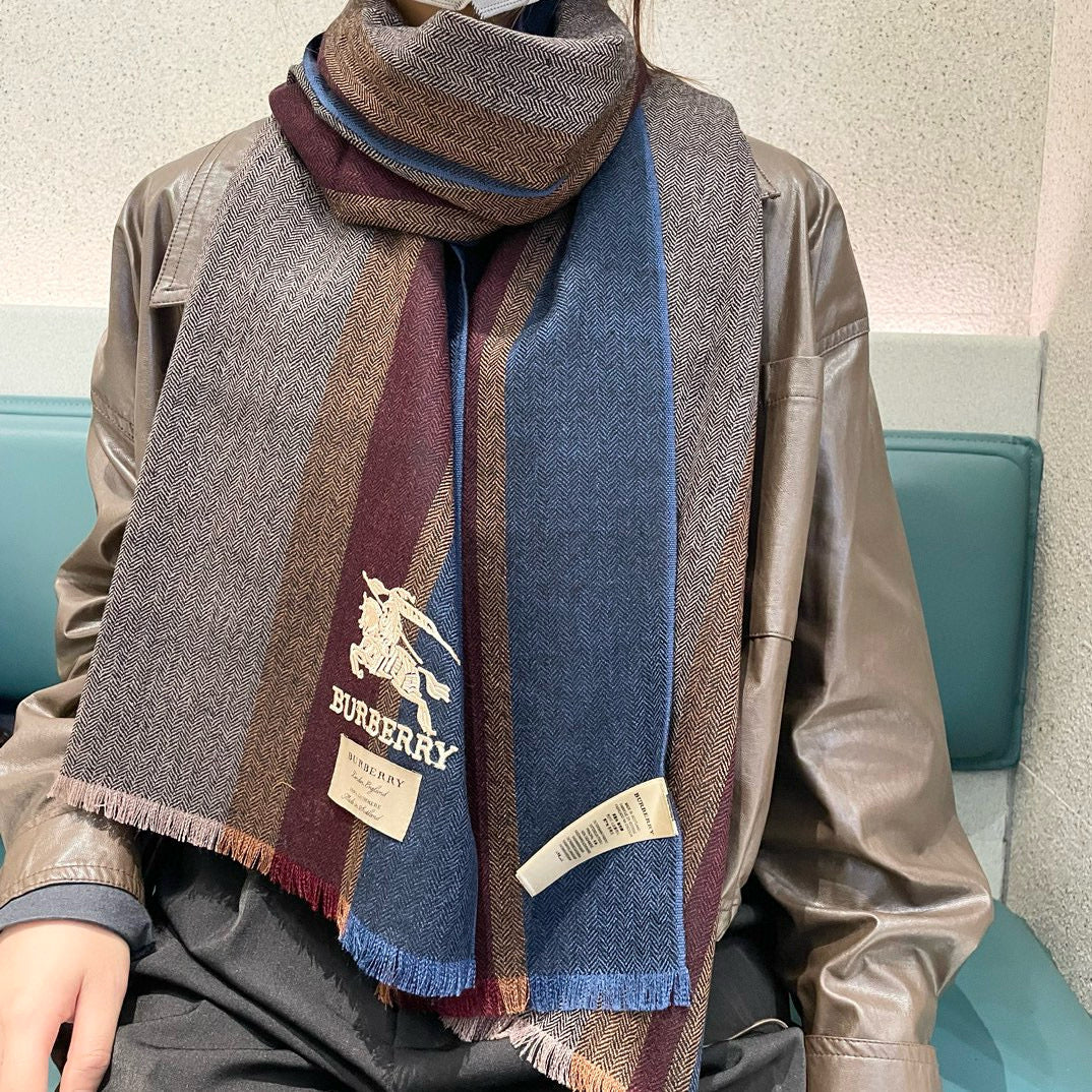 BURBERRY BBR SCARF 180 CM IN CASHMERE 524357
