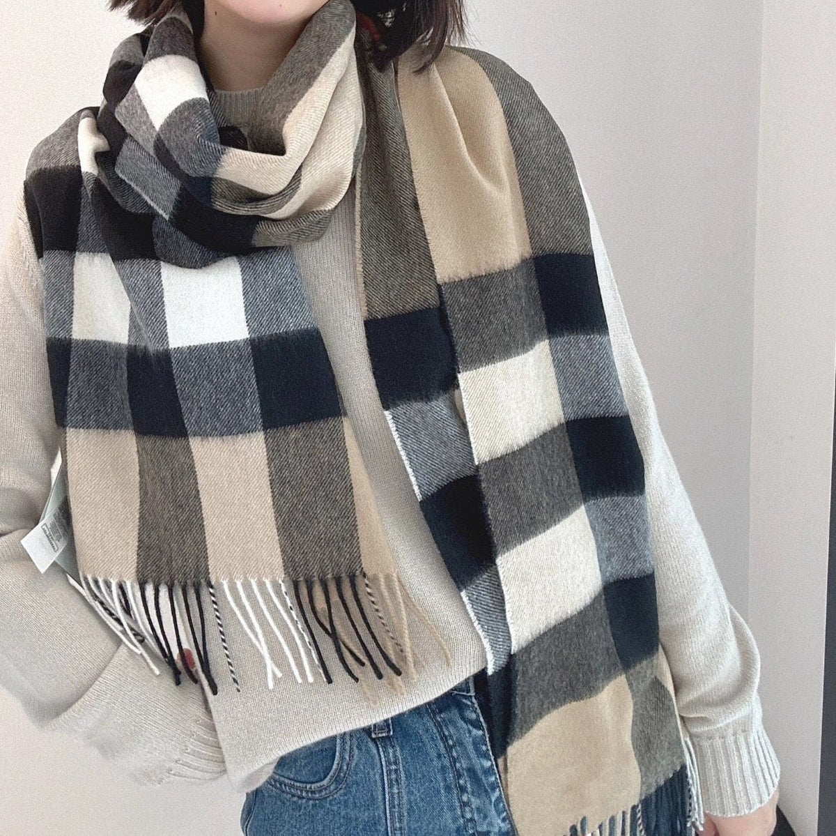 BURBERRY SCARF 180 CM IN COLORFUL CASHMERE 410340