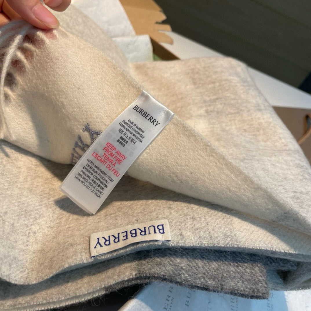 BURBERRY BBR SCARF 180 CM IN CASHMERE 494111