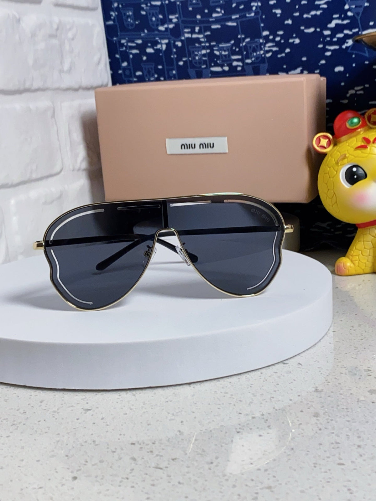 MIU MIU RUNWAY SUNGLASSES 571640 IN BLACK METAL BLACK LENSES