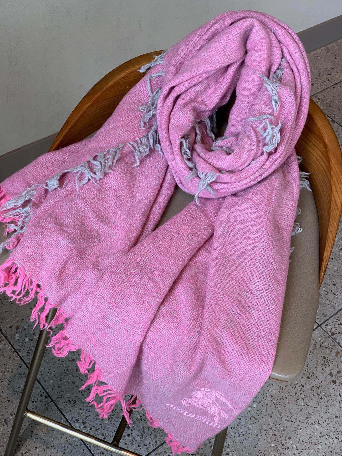 BURBERRY BBR SCARF 220 CM IN CASHMERE 488266