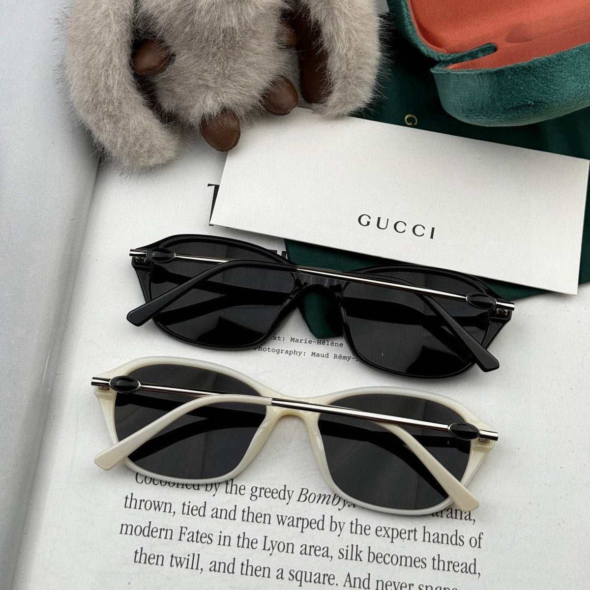 GUCCI OVAL FRAME SUNGLASSES G4906 IN ACETATE AND METAL