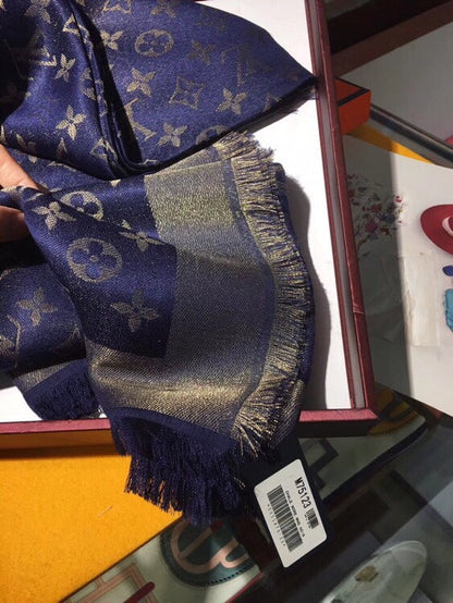 LOUIS VUITTON LV SCARF 140 CM IN WOOL MIX SILK 693008