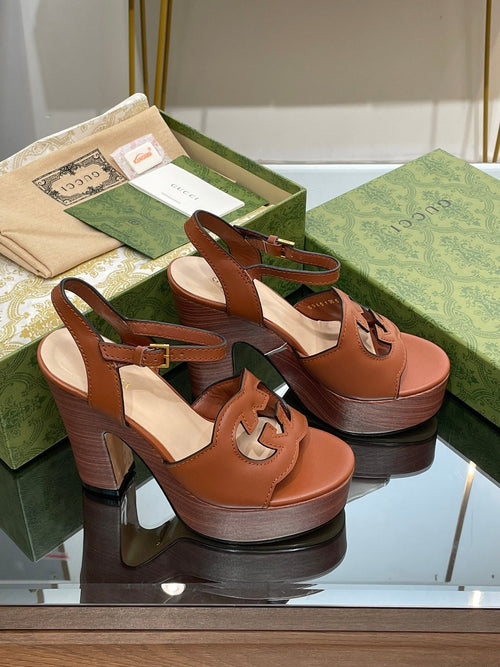 GUCCI 120 INTERLOCKING G SANDAL CARAMEL CALFSKIN
