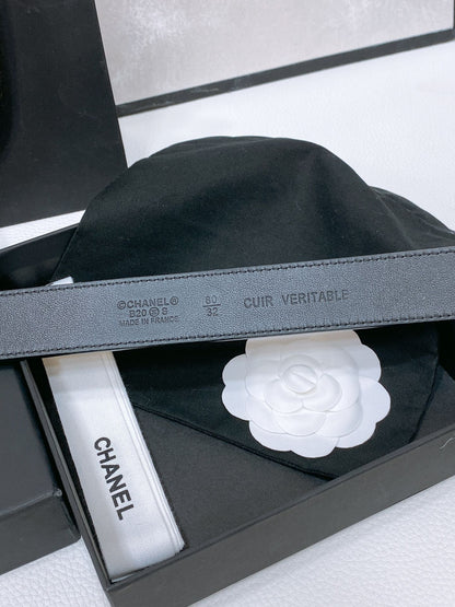 CHANEL BELT 30 MM IN BLACK CALFSKIN PEARL LOGO WITH GOLD HARDWARE