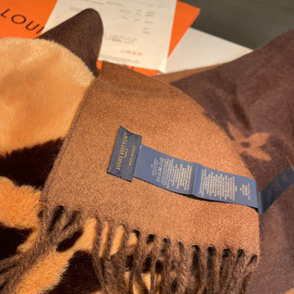 LOUIS VUITTON COLD REYKJAVIK SCARF 190 CM IN CHOCOLATE BROWN CASHMERE 394493