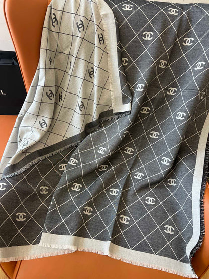 CHANEL 25S SCARF 140 IN WOOL SILK 700810