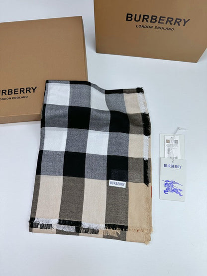BURBERRY BBR SCARF 200 CM IN CASHMERE 740384