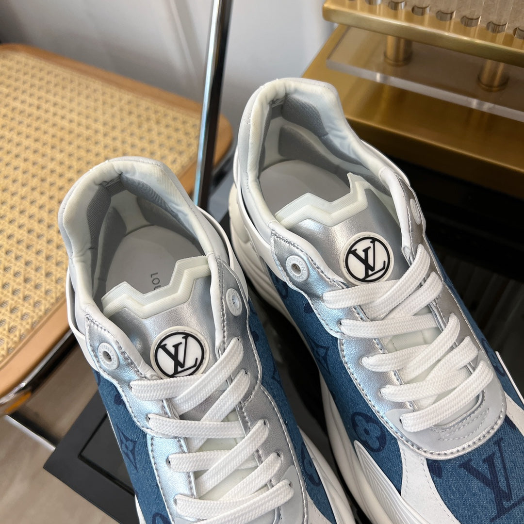 LOUIS VUITTON LV RUN 55 SNEAKER BLUE GRAY