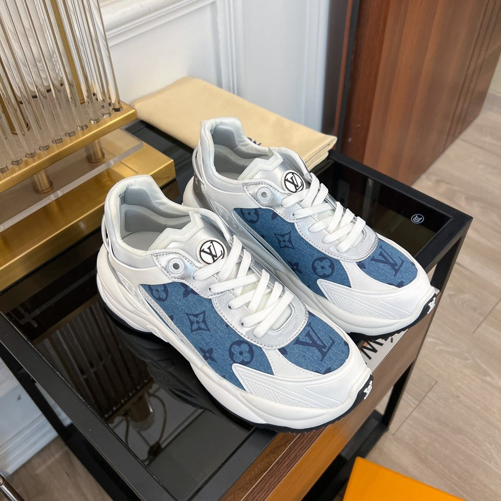 LOUIS VUITTON LV RUN 55 SNEAKER BLUE GRAY