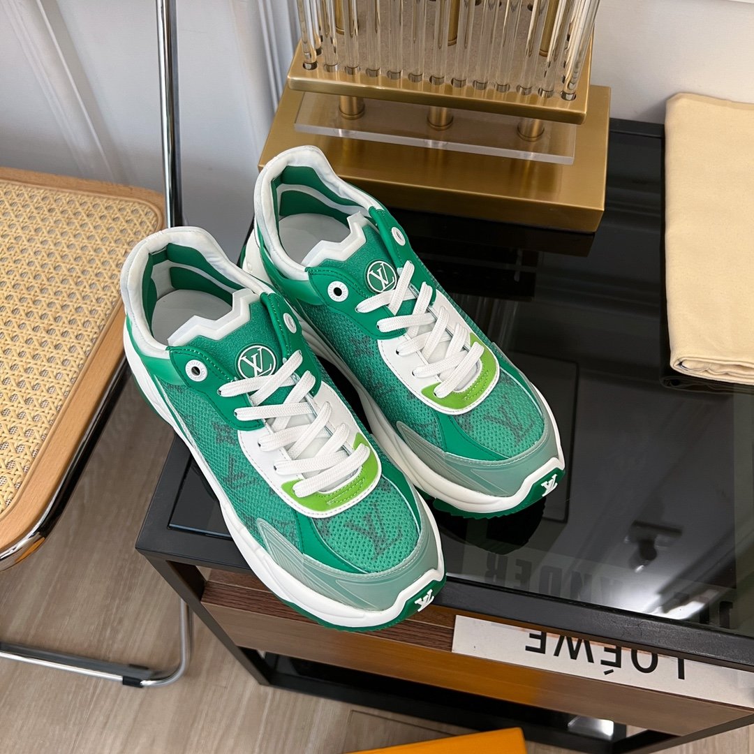 LOUIS VUITTON LV RUN 55 SNEAKER GREEN