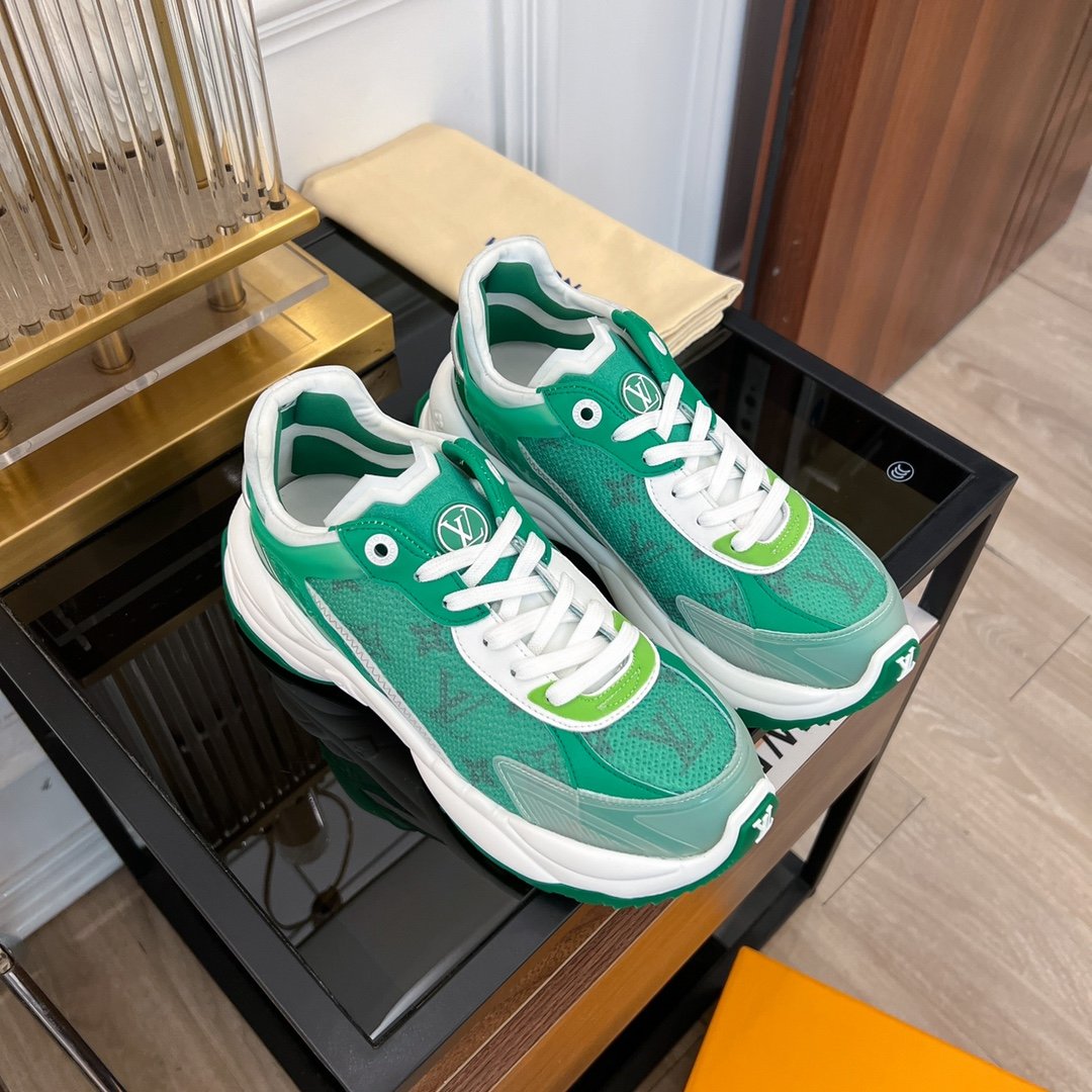 LOUIS VUITTON LV RUN 55 SNEAKER GREEN