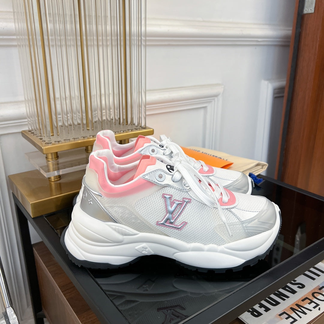 LOUIS VUITTON LV RUN 55 SNEAKER PINK