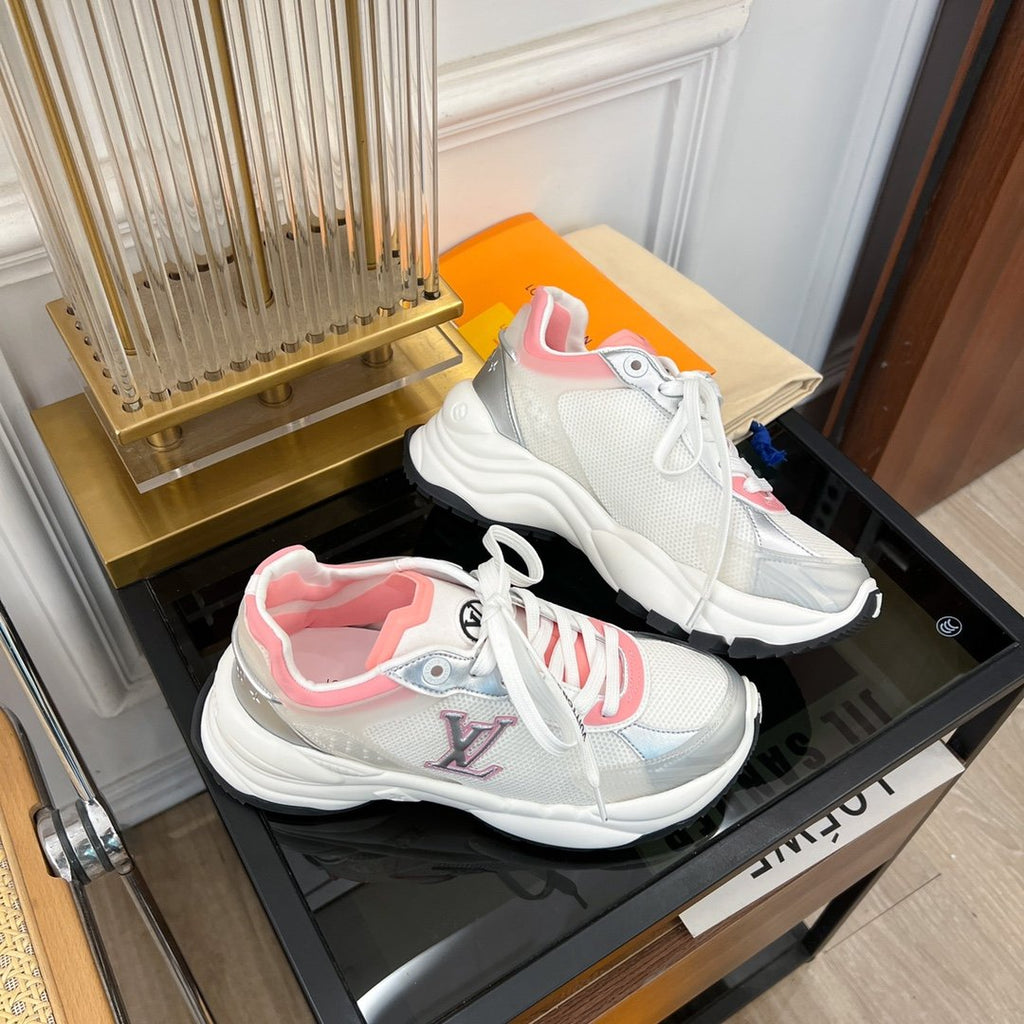 LOUIS VUITTON LV RUN 55 SNEAKER PINK