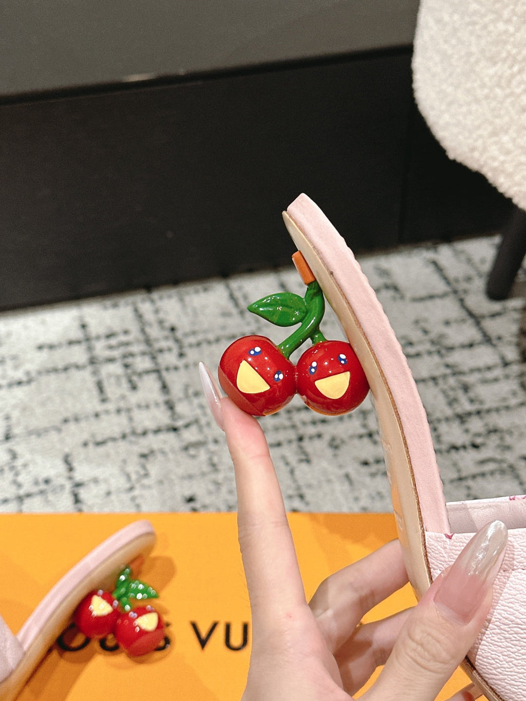 LOUIS VUITTON LV CHERRY HIGH HEELS 25S 55 MM IN LIGHT PINK CALFSKIN STYLE 1