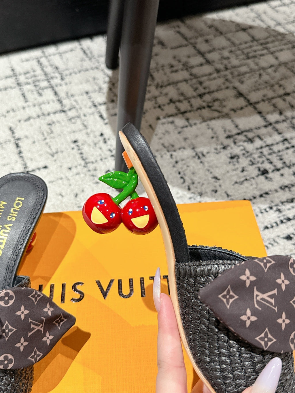 LOUIS VUITTON LV CHERRY HIGH HEELS 25S IN BLACK RAFFIA WITH BOW STYLE 14