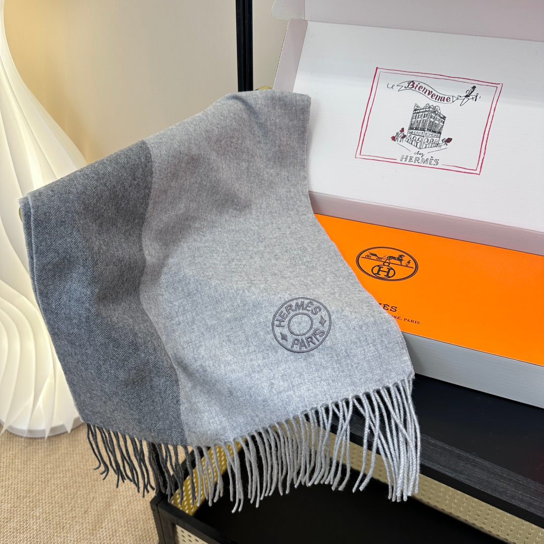 HERMES HERMES 25S SCARF 190 IN CASERE 986049