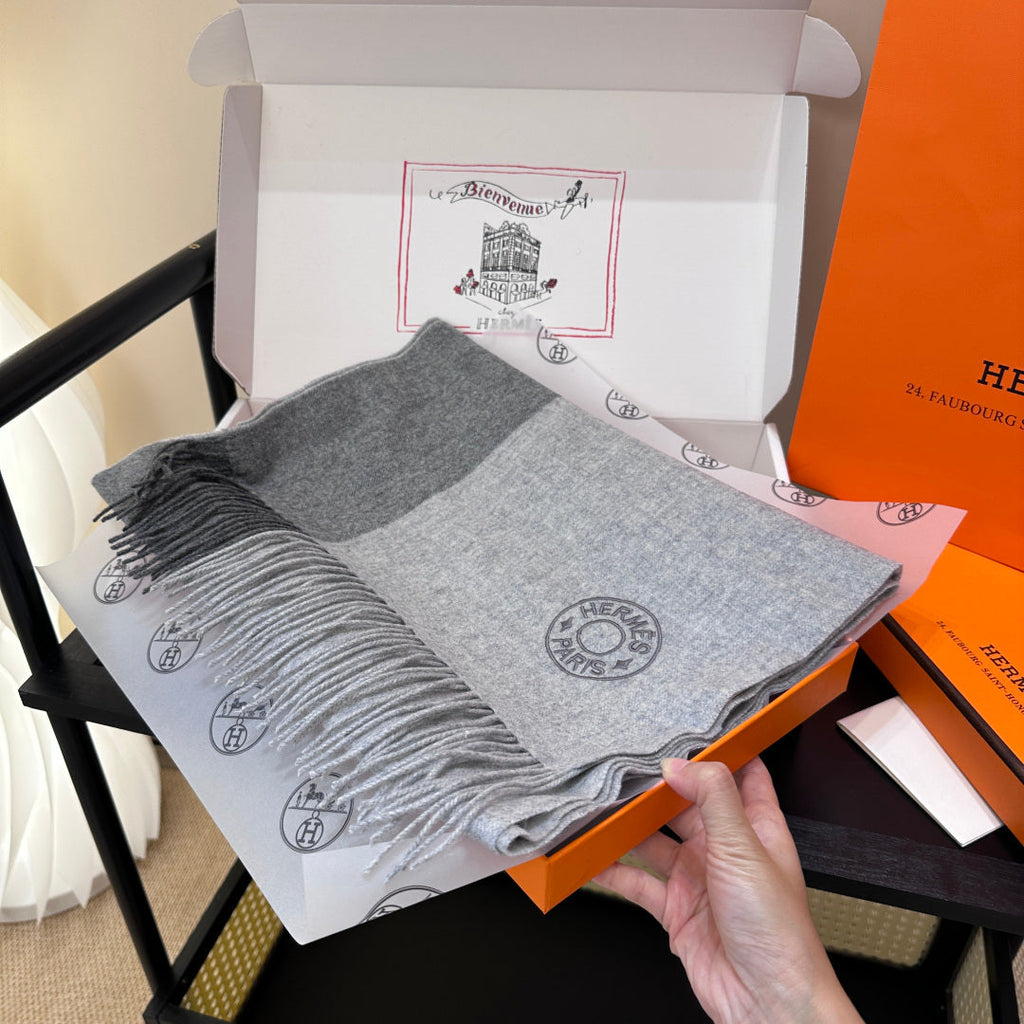 HERMES HERMES 25S SCARF 190 IN CASERE 986049