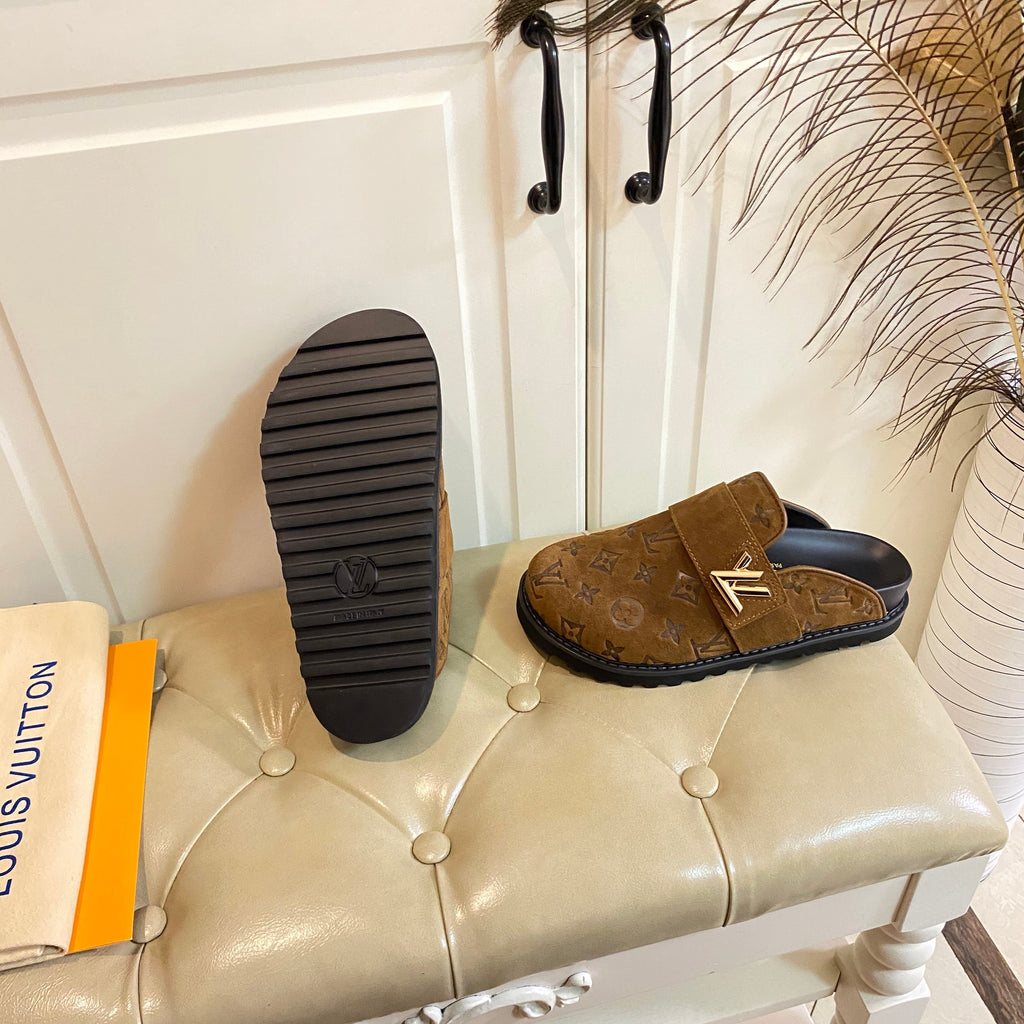 LOUIS VUITTON COSY FLAT COMFORT CLOG IN CHOCOLATE BROWN EMBOSSED SUEDE