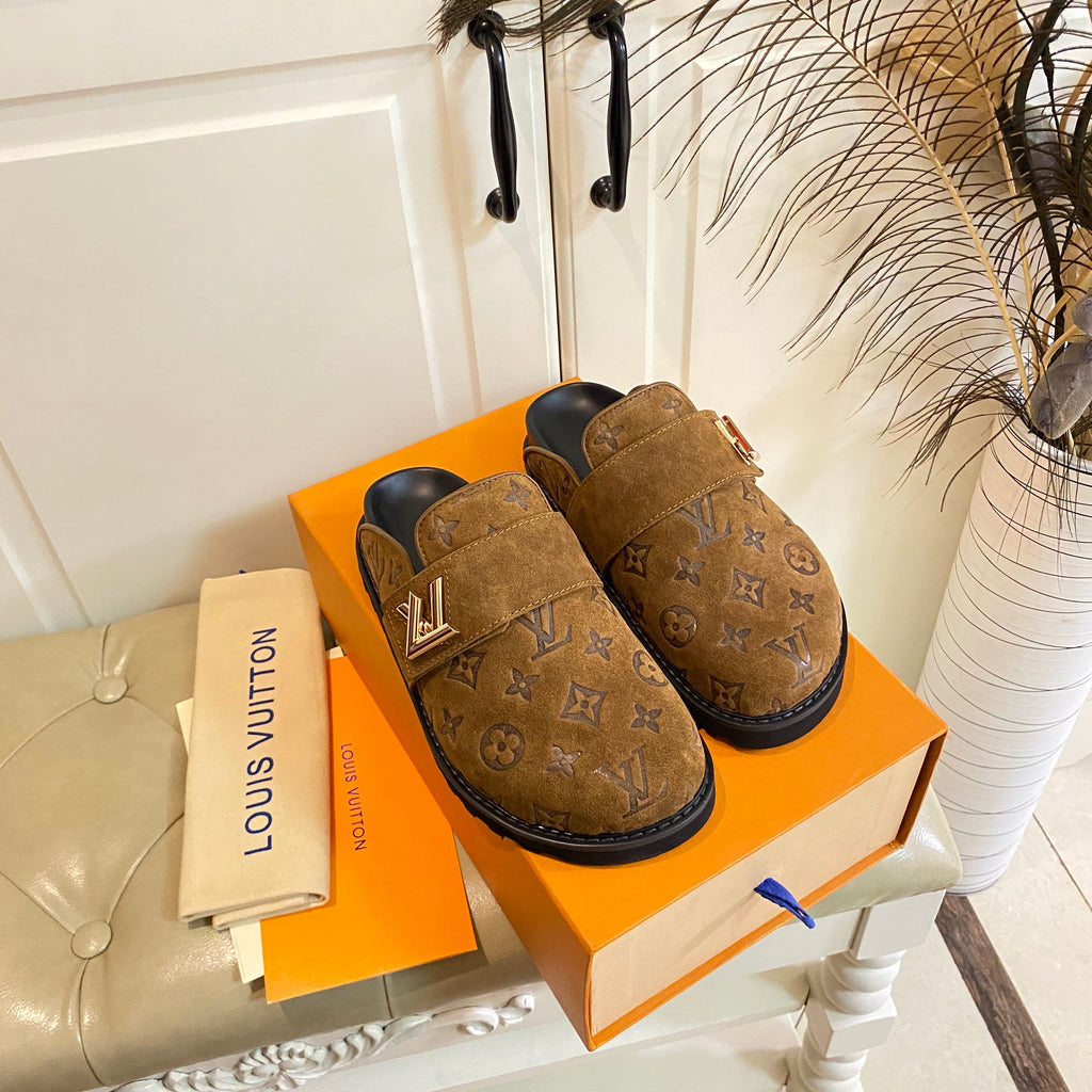 LOUIS VUITTON COSY FLAT COMFORT CLOG IN CHOCOLATE BROWN EMBOSSED SUEDE