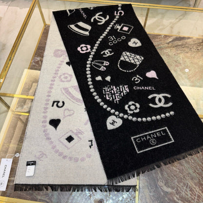 CHANEL 25S SCARF 200 IN CASHMERE 991992