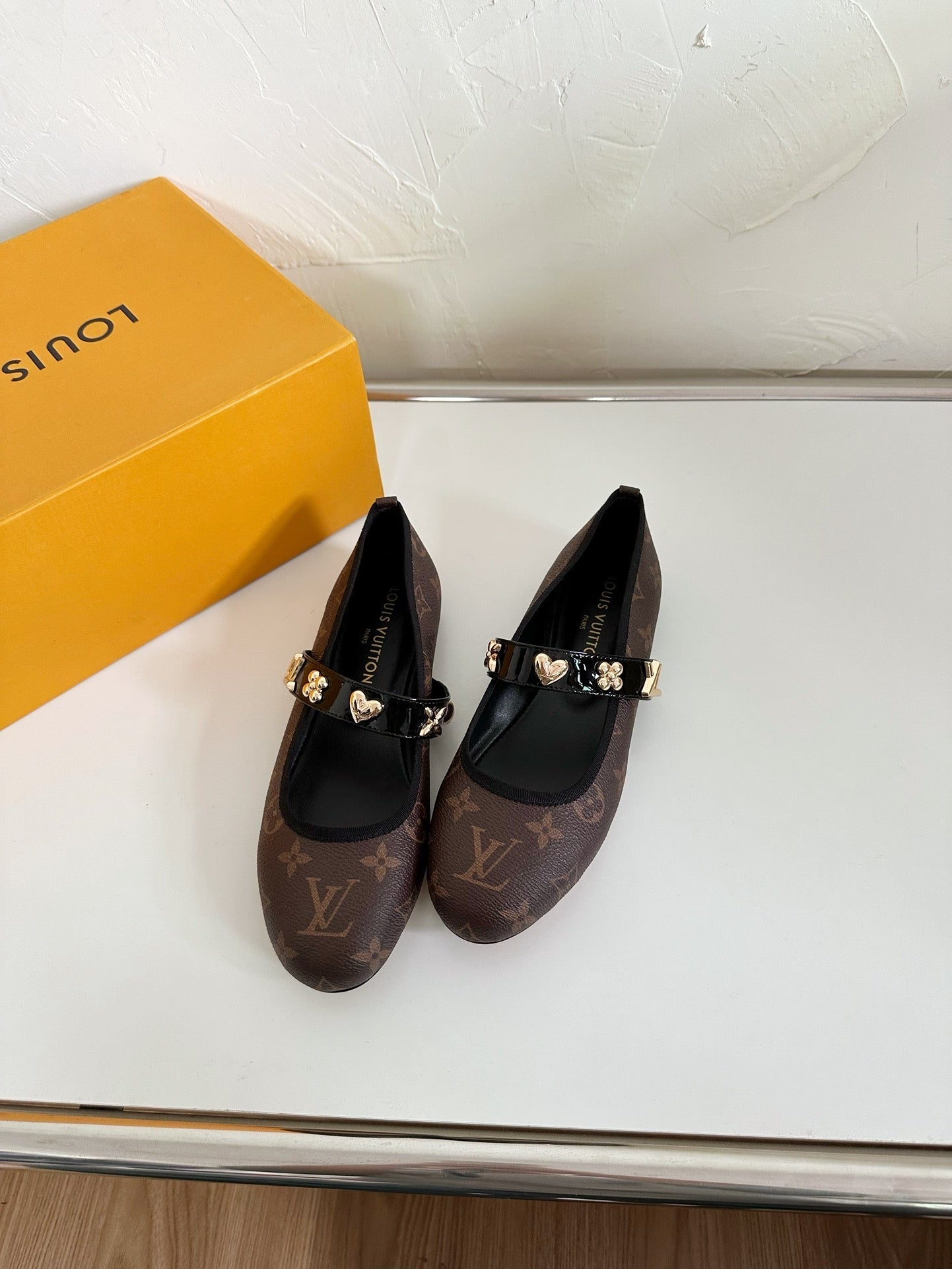LOUIS VUITTON ROMY FLAT BALLERINA IN CHOCOLATE BROWN MONOGRAM CALFSKIN