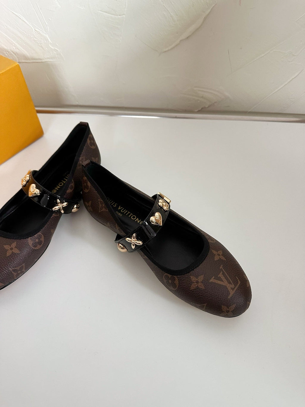 LOUIS VUITTON ROMY FLAT BALLERINA IN CHOCOLATE BROWN MONOGRAM CALFSKIN