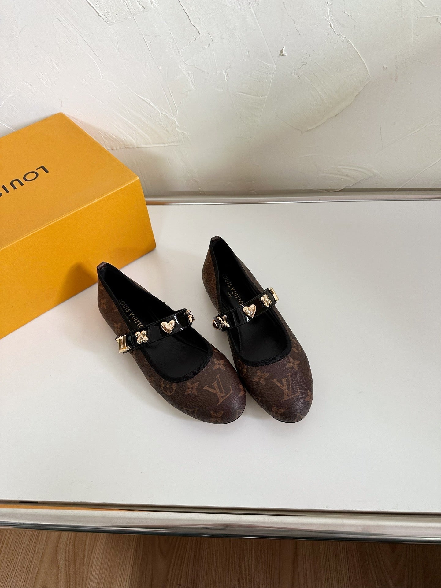 LOUIS VUITTON ROMY FLAT BALLERINA IN CHOCOLATE BROWN MONOGRAM CALFSKIN