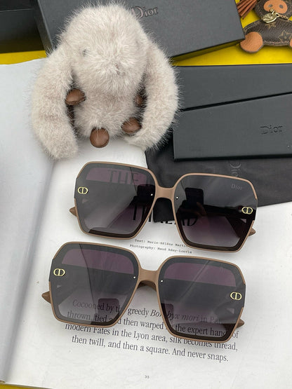 DIOR MONTAIGNE SQUARE SUNGLASSES D1292 IN LIGHT BROWN ACETATE