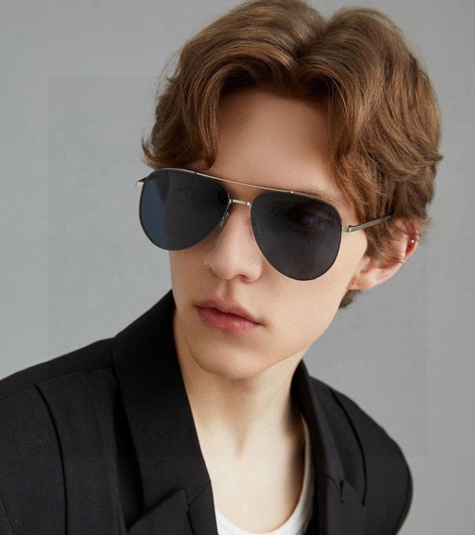 GUCCI AVIATOR FRAME SUNGLASSESG81808 IN METAL