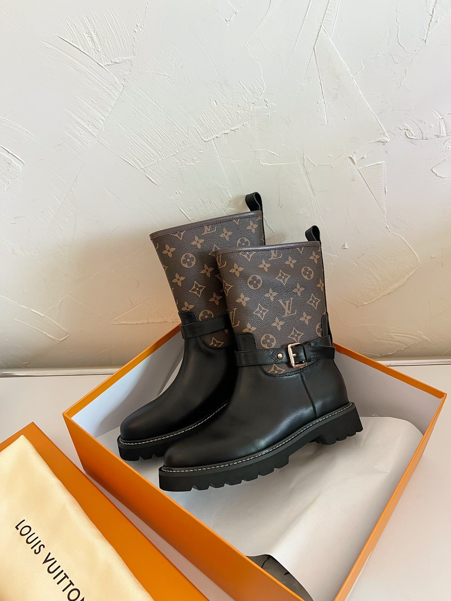 LOUIS VUITTON TERRITORY FLAT ANKLE BOOT IN BLACK MIX CHOCOLATE BROWN MONOGRAM CALFSKIN