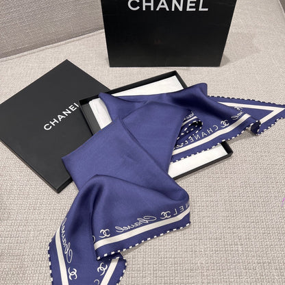 CHANEL 25S SCARF 160 IN SILK 697663