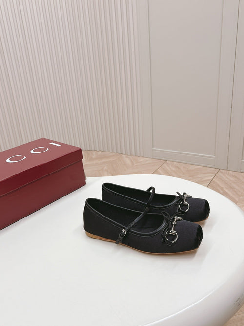 GUCCI BALLET FLAT BLACK SILK