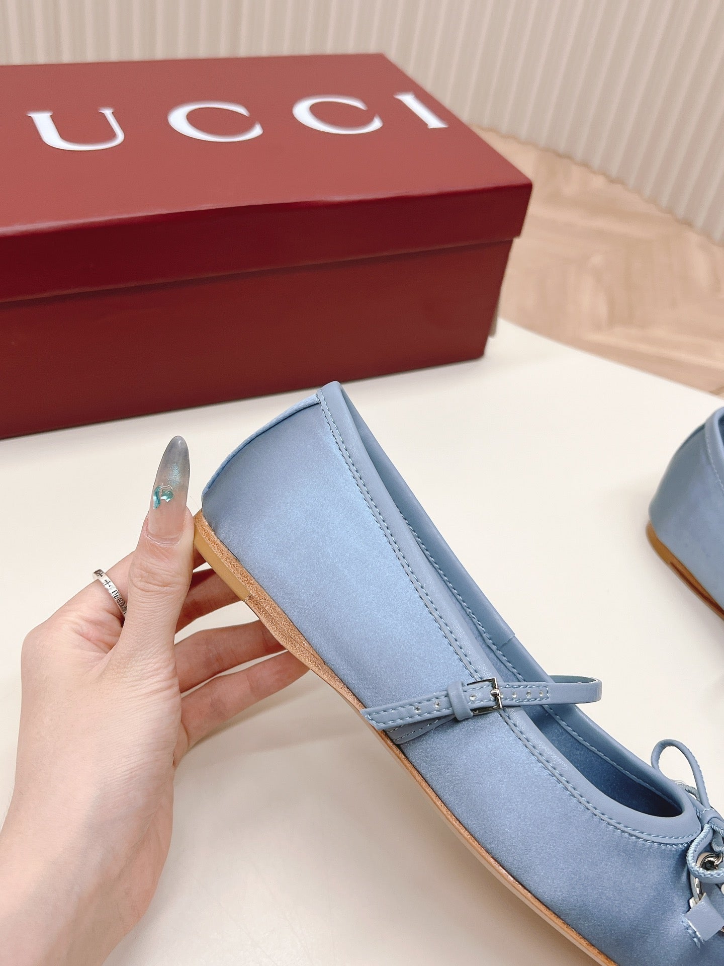 GUCCI BALLET FLAT SKY SILK