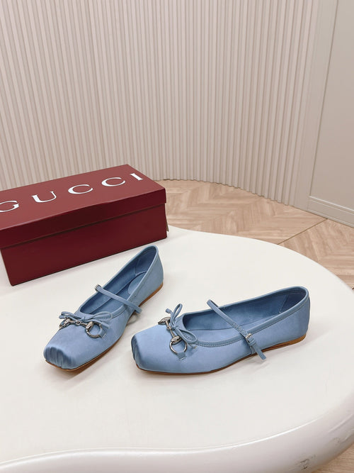 GUCCI BALLET FLAT SKY SILK