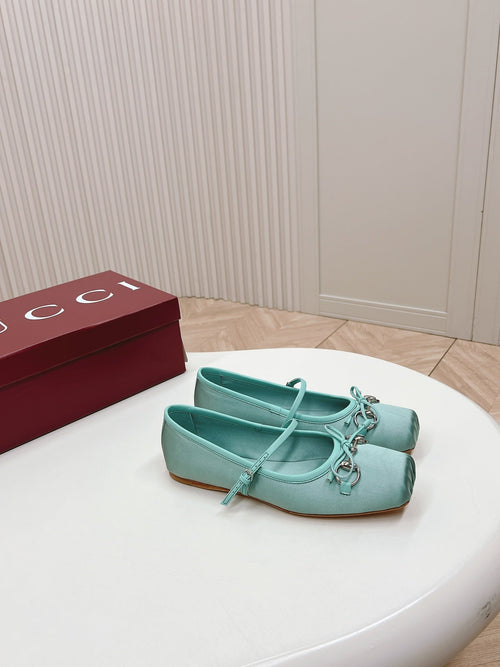 GUCCI BALLET FLAT ARCTIC SILK