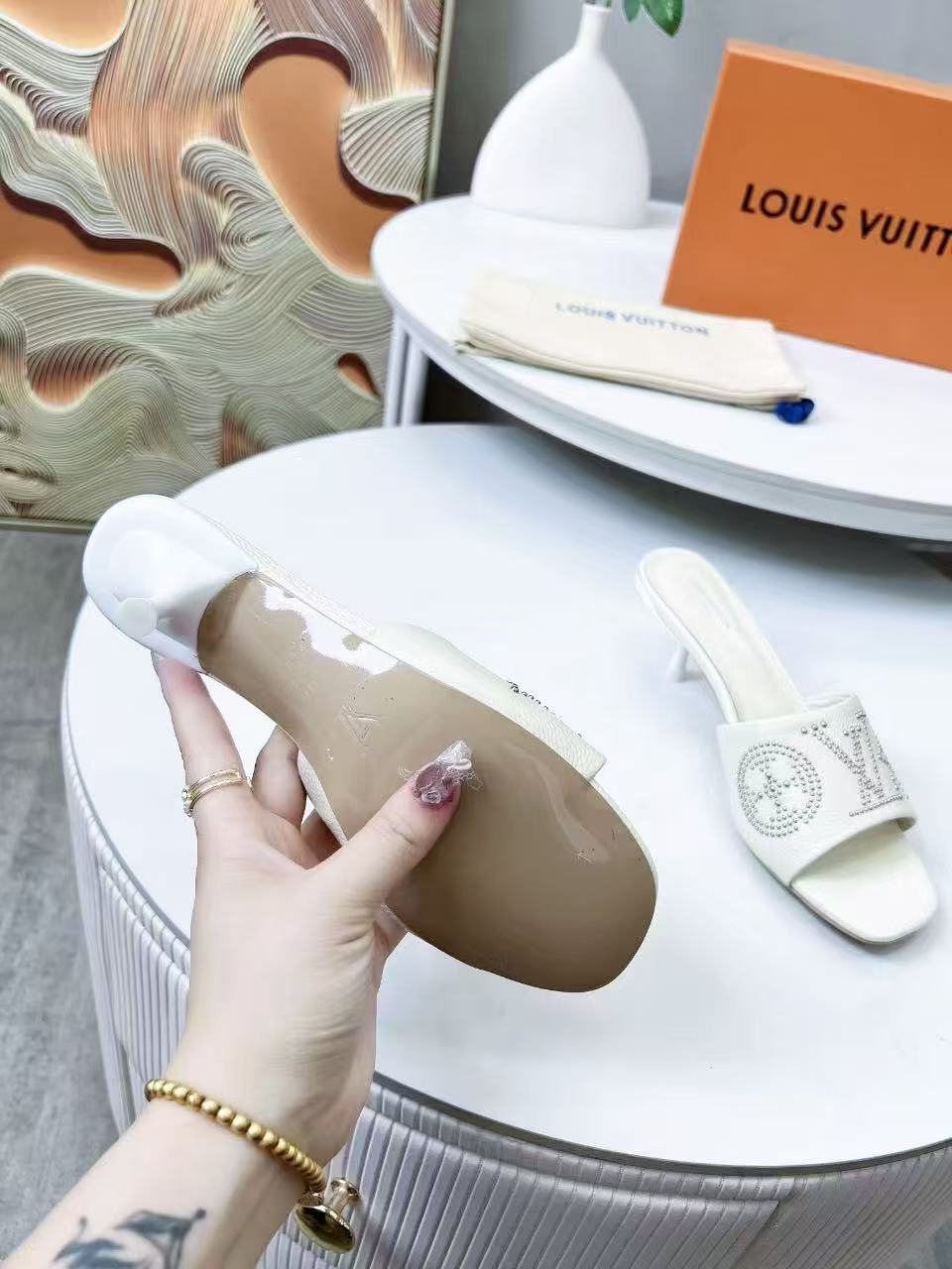 LOUIS VUITTON HIGH MULE IN WHITE LAMBSKIN WITH RHINSTONES 55 MM