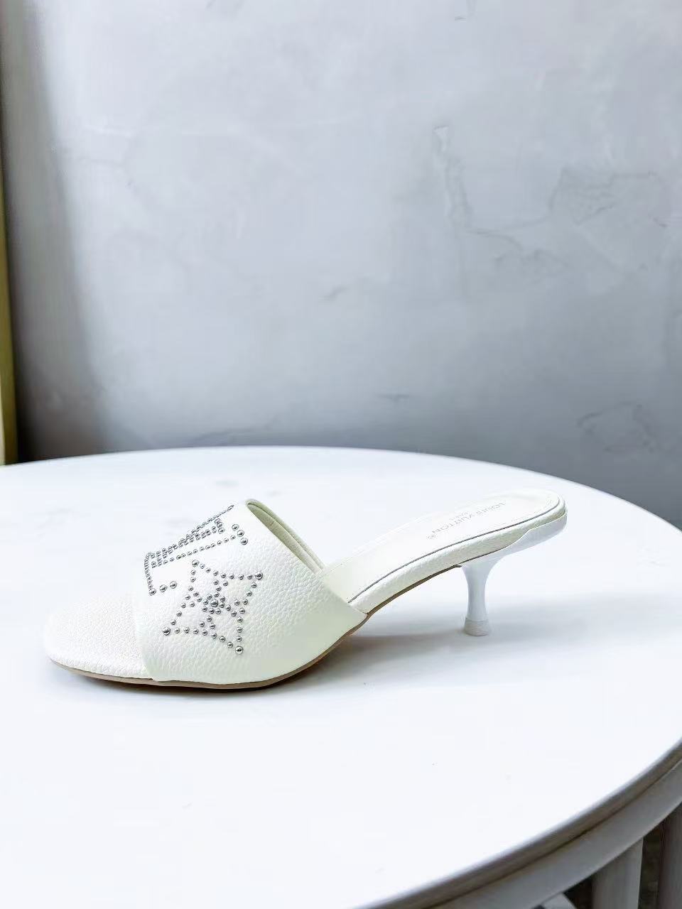 LOUIS VUITTON HIGH MULE IN WHITE LAMBSKIN WITH RHINSTONES 55 MM