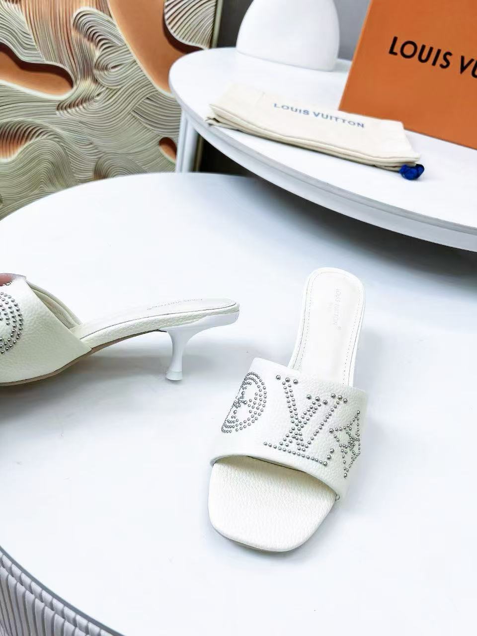 LOUIS VUITTON HIGH MULE IN WHITE LAMBSKIN WITH RHINSTONES 55 MM