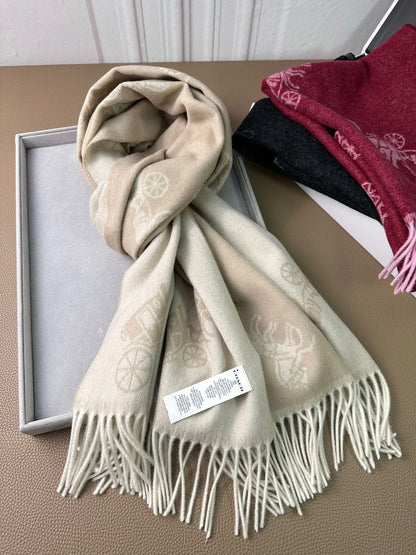 COACH HORSE & CARRIAGE PRINT SCARF 195 CM IN BEIGE WOOL 375241