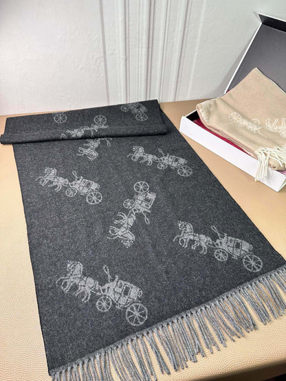 COACH HORSE & CARRIAGE PRINT SCARF 195 CM IN BLACK WOOL 375242