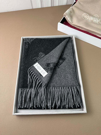 COACH HORSE & CARRIAGE PRINT SCARF 195 CM IN BLACK WOOL 375242