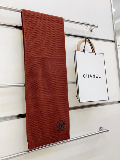 CHANEL SCARF 190 CM IN RED BROWN CASHMERE 393186