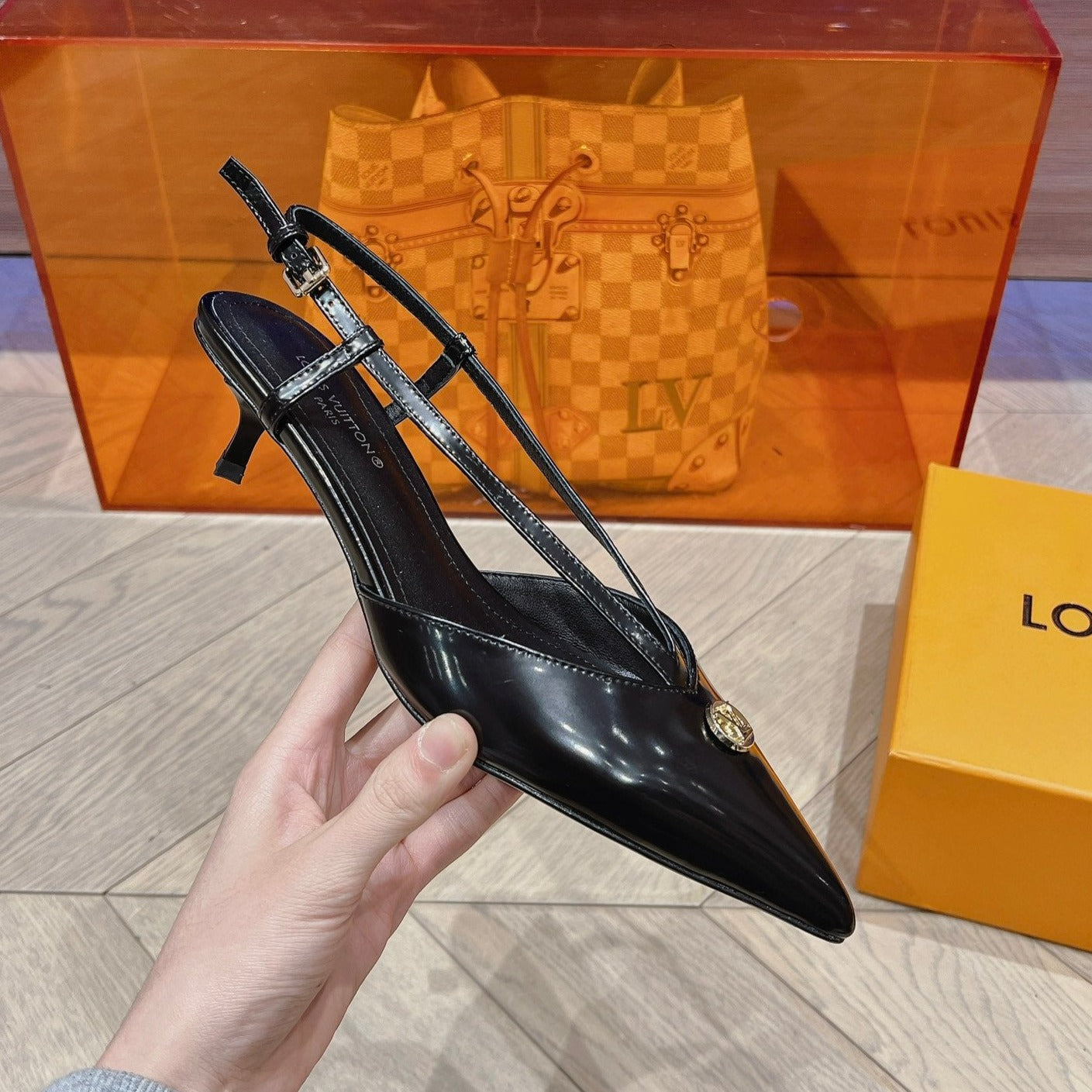 LOUIS VUITTON LV LOW HEEL SLINGBACK BLACK