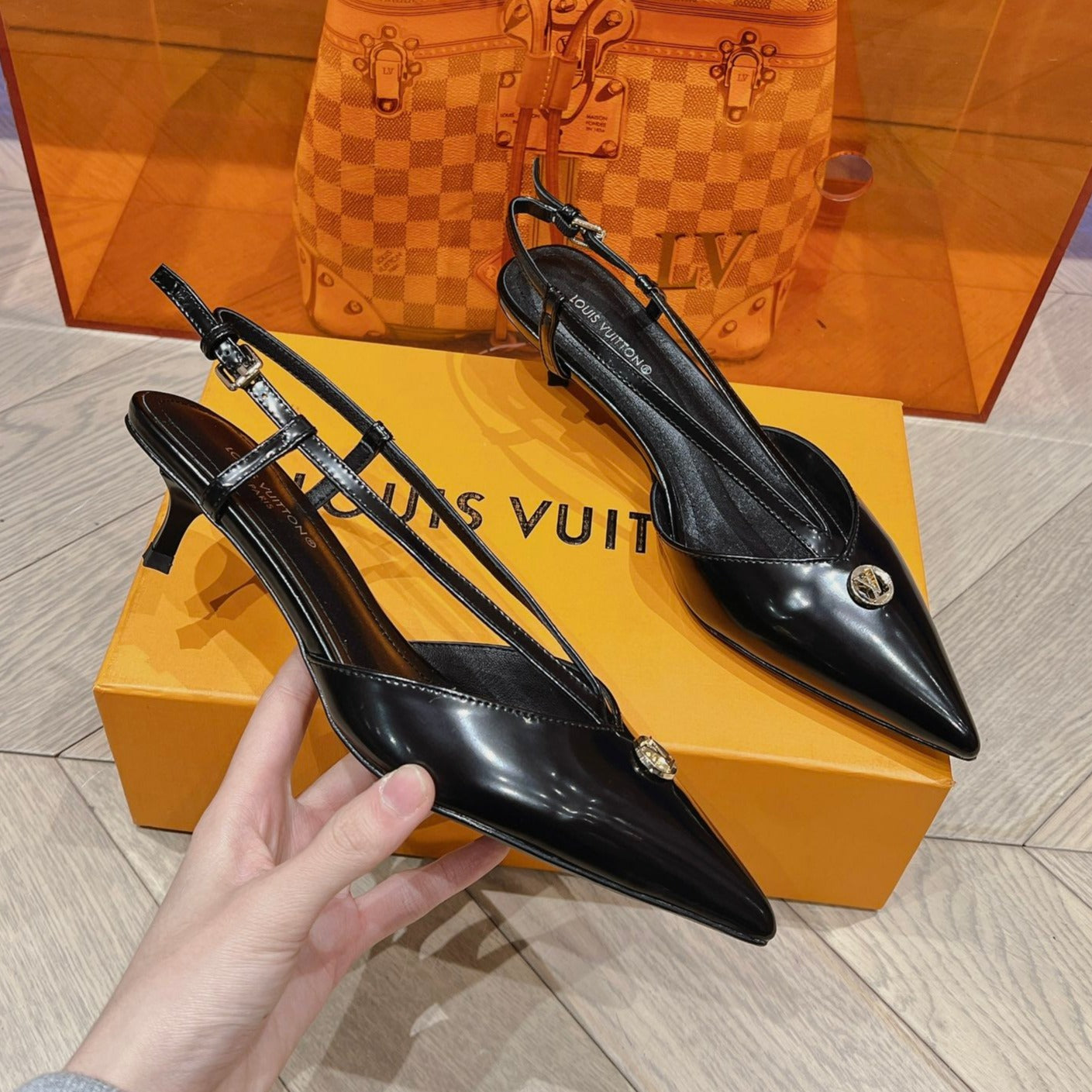LOUIS VUITTON LV LOW HEEL SLINGBACK BLACK