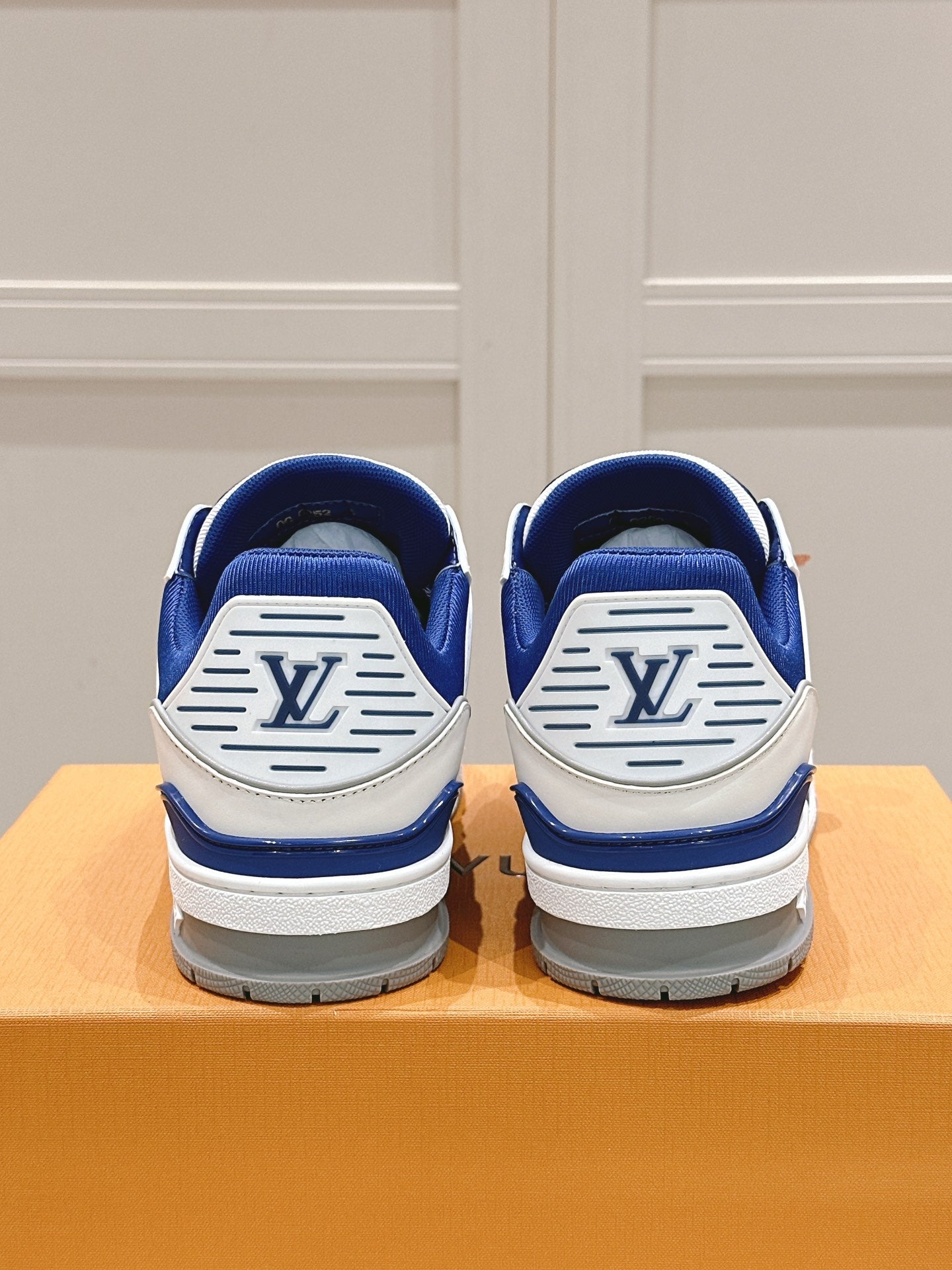 LOUIS VUITTON LV TRAINER SNEAKER IN GASTON BLUE GRAINED CALFSKIN
