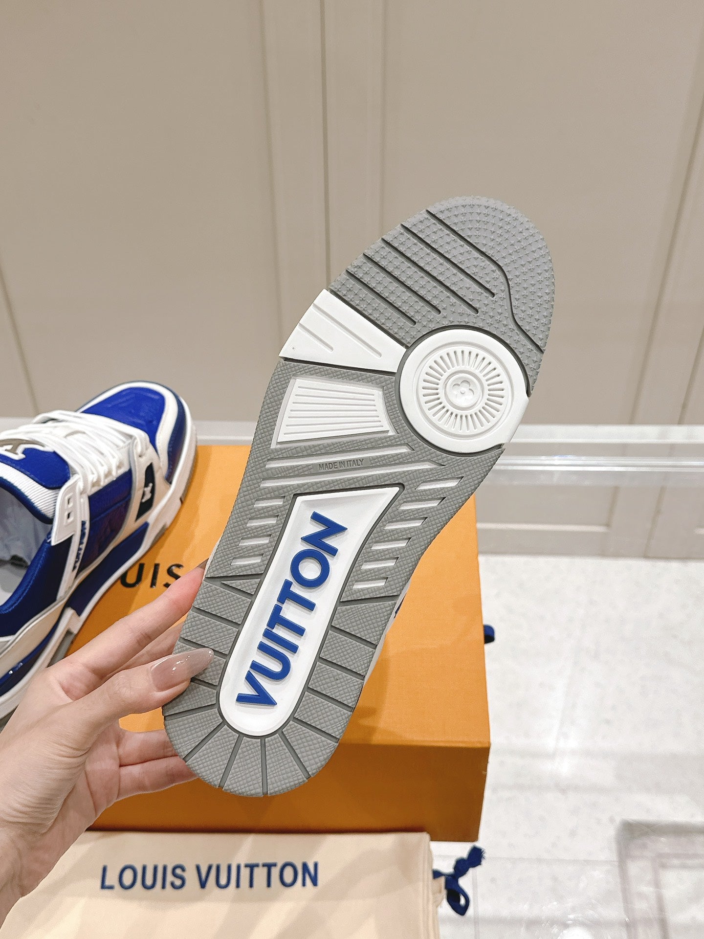 LOUIS VUITTON LV TRAINER SNEAKER IN GASTON BLUE GRAINED CALFSKIN