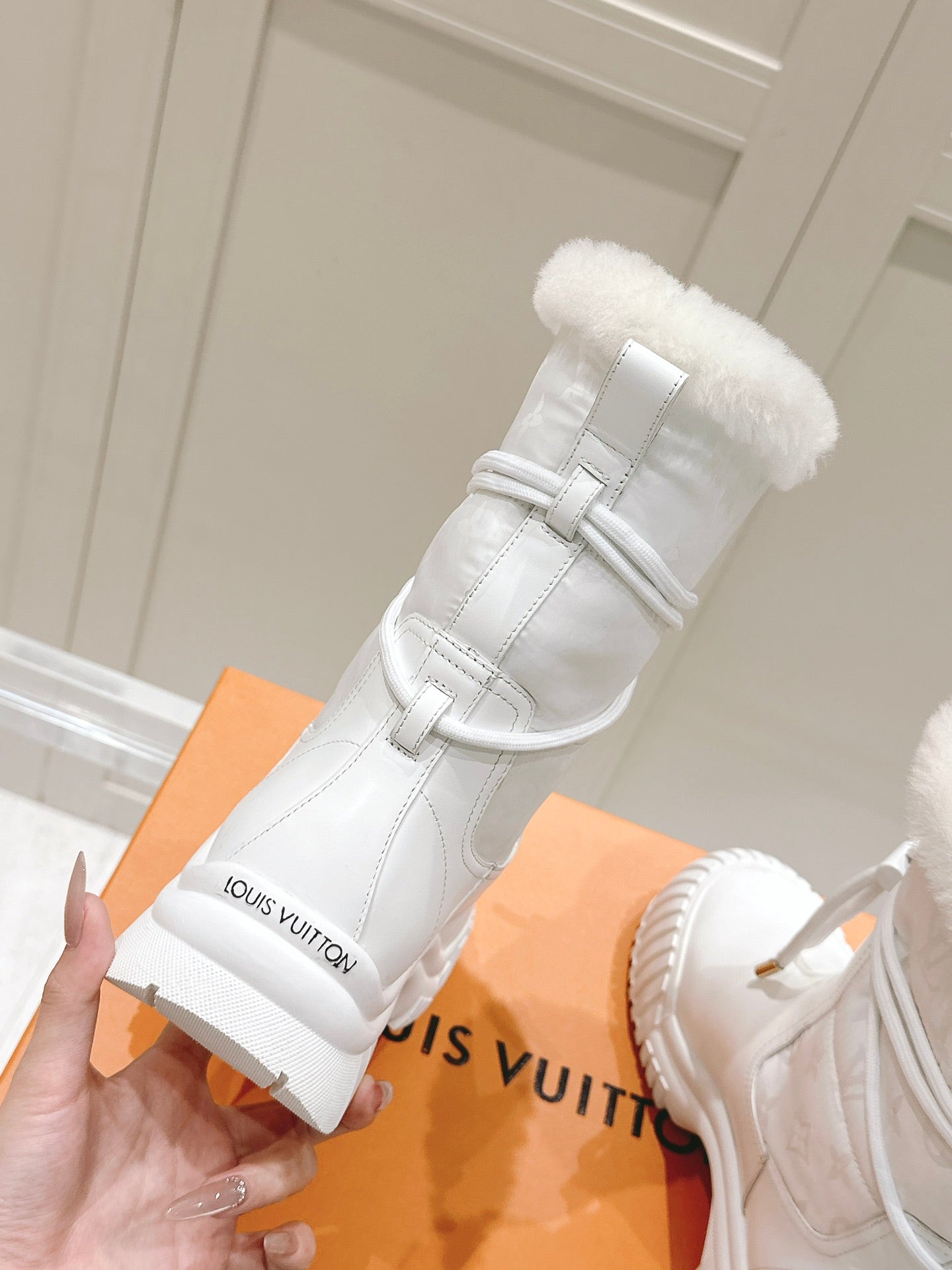 LOUIS VUITTON RUBY FLAT ANKLE BOOT IN WHITE CALFSKIN AND MONOGRAM NYLON