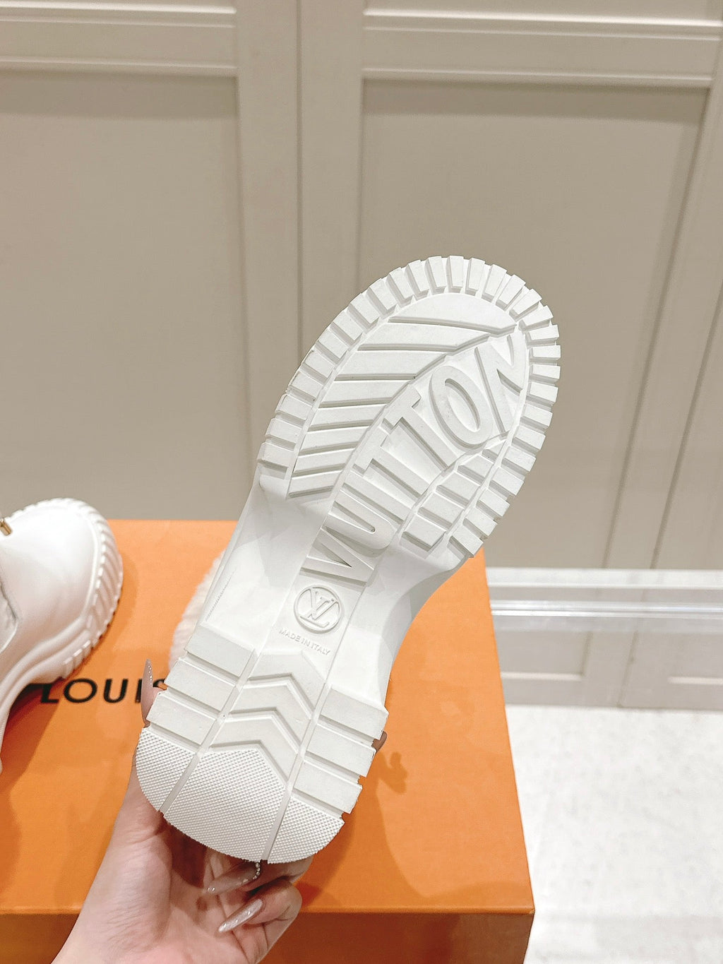 LOUIS VUITTON RUBY FLAT ANKLE BOOT IN WHITE CALFSKIN AND MONOGRAM NYLON