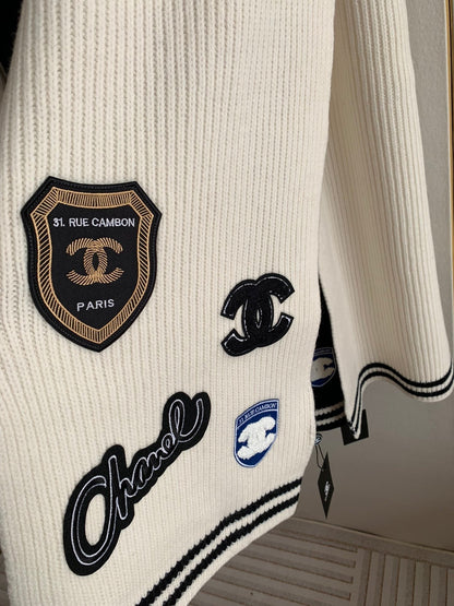 CHANEL SCARF 200 CM IN WHITE PURE CASHMERE WITH STICKER 392880